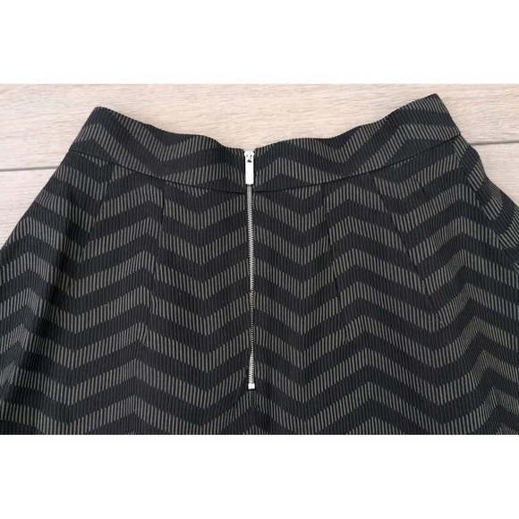 Karen Millen Black Brown Chevron Stripe A-line Flare Skirt Size 6 NWT - Picture 5 of 5
